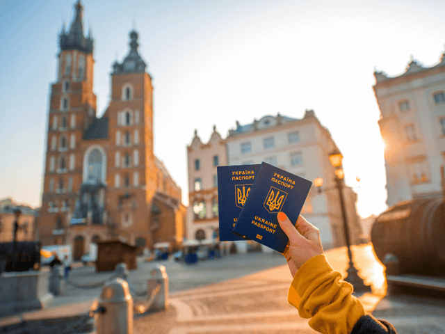 Повний список речей у поїздку автобусом за кордон